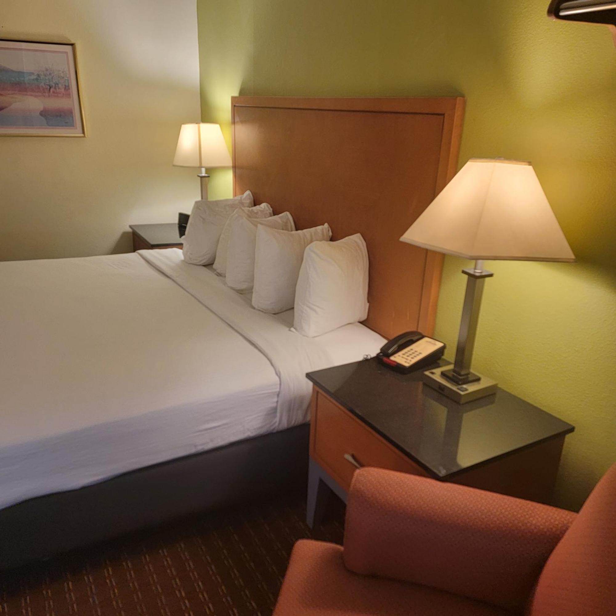 Days Inn By Wyndham Fort Dodge Zewnętrze zdjęcie