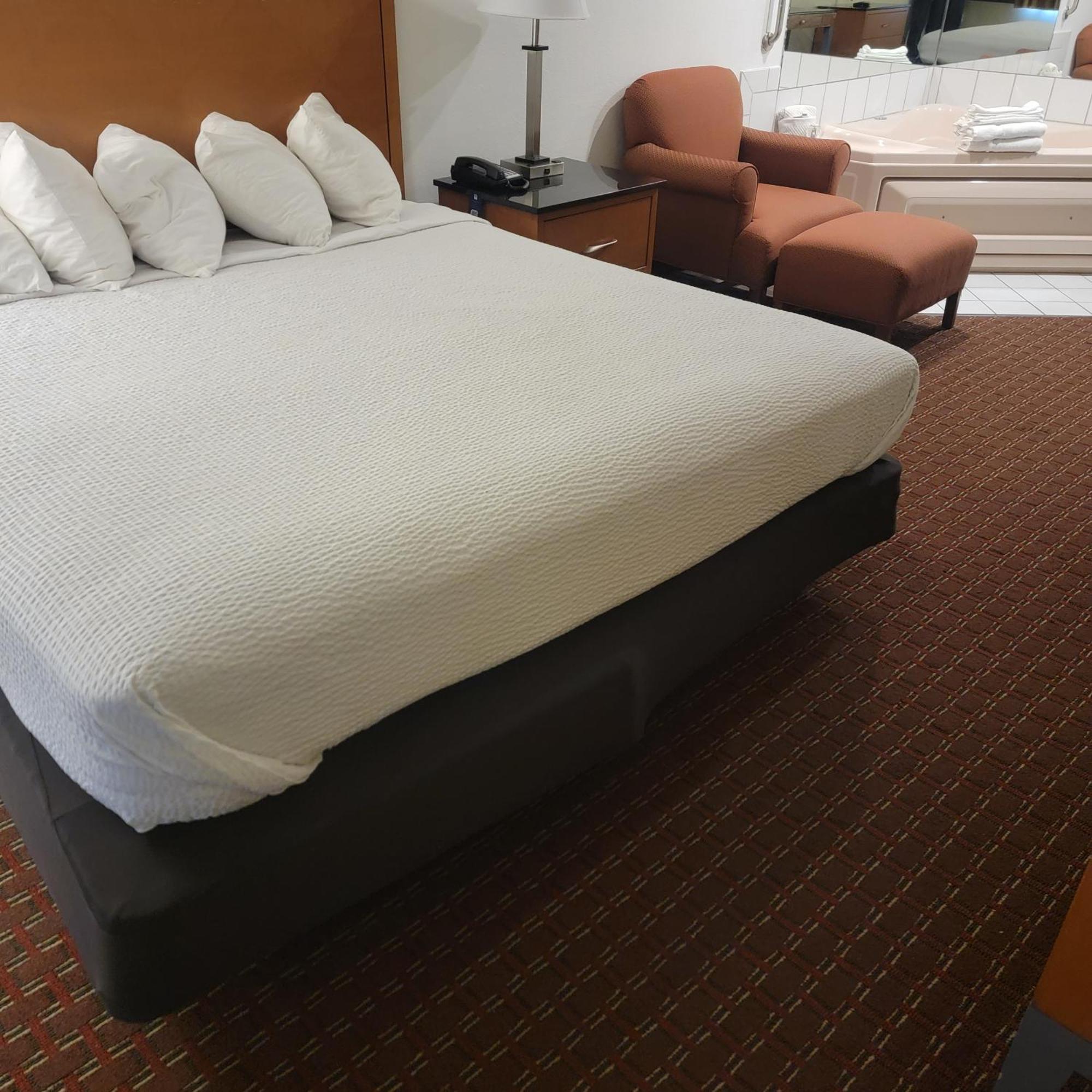 Days Inn By Wyndham Fort Dodge Zewnętrze zdjęcie