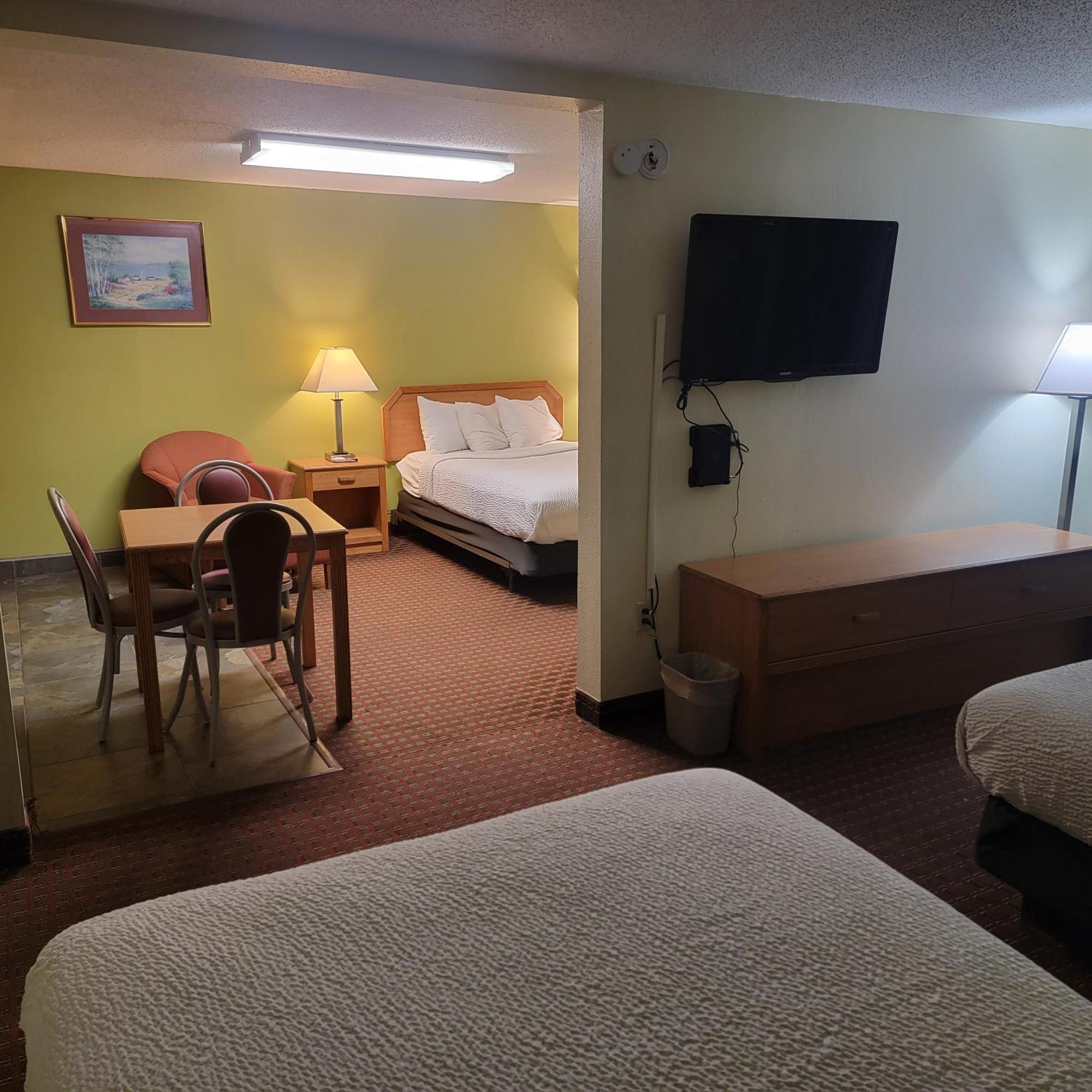 Days Inn By Wyndham Fort Dodge Zewnętrze zdjęcie