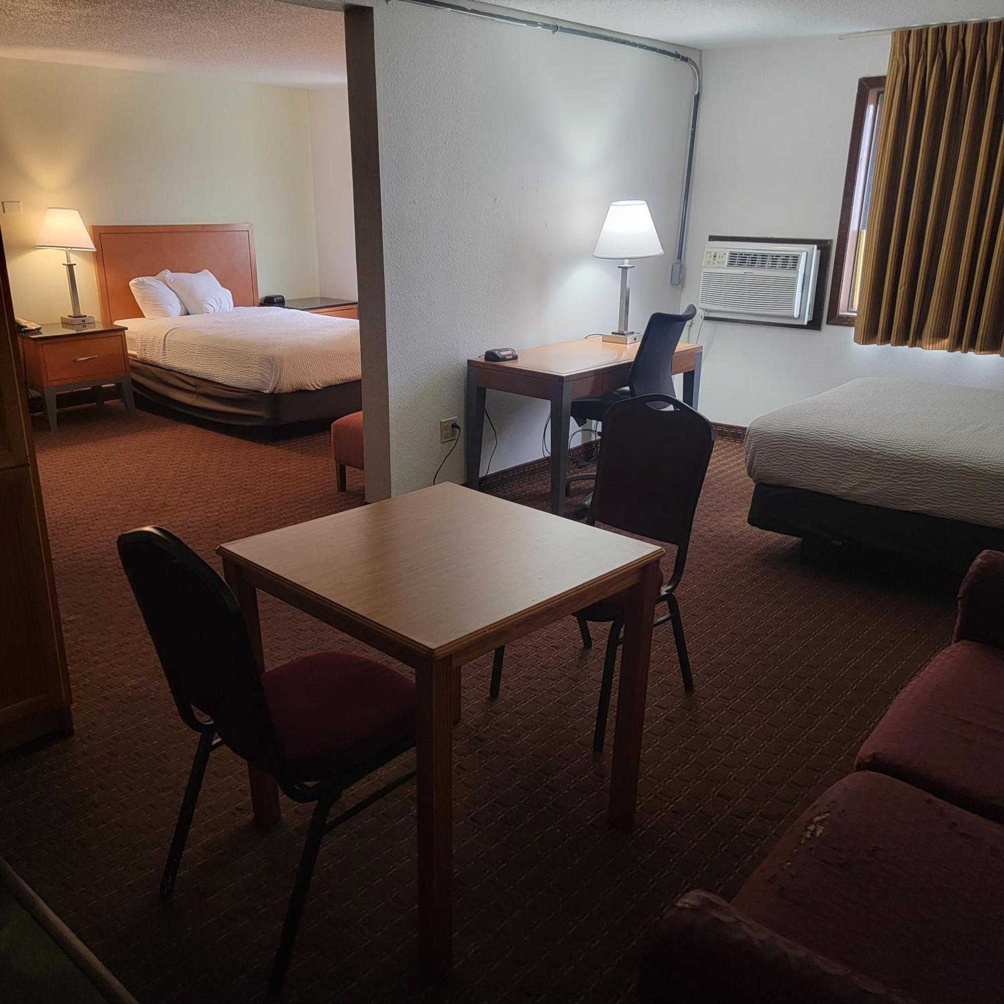 Days Inn By Wyndham Fort Dodge Zewnętrze zdjęcie