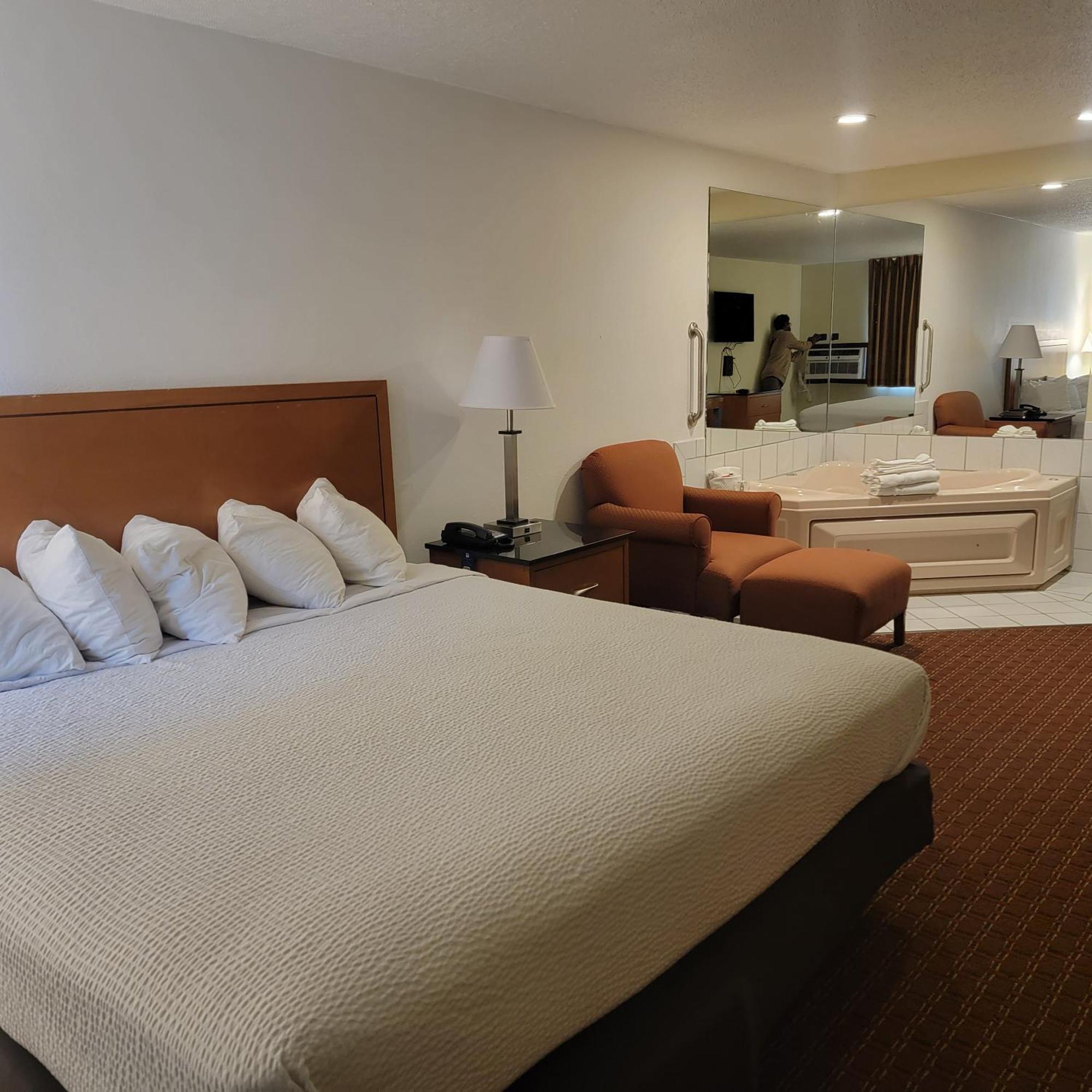 Days Inn By Wyndham Fort Dodge Zewnętrze zdjęcie