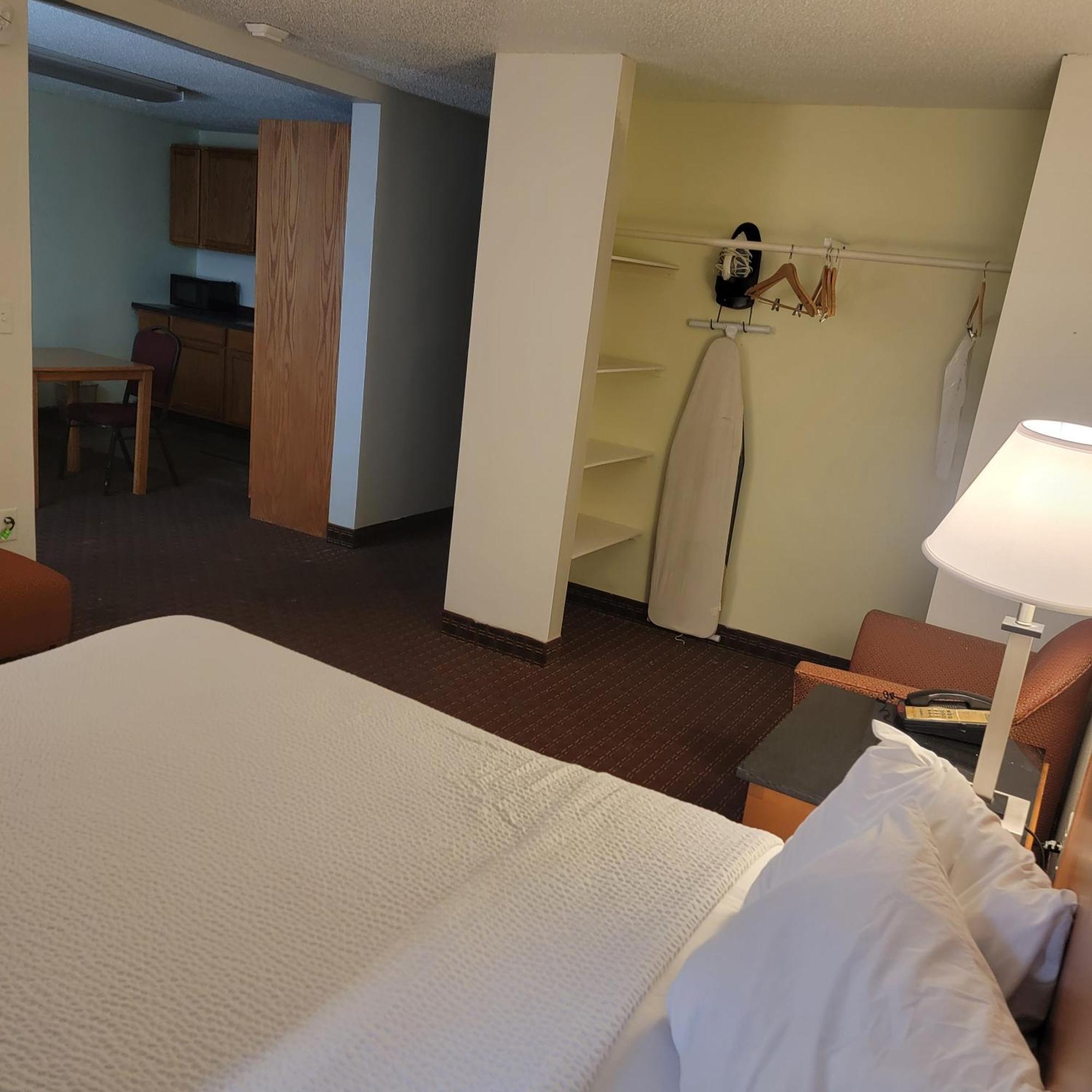 Days Inn By Wyndham Fort Dodge Zewnętrze zdjęcie